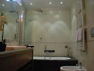 Ih Hotels Milano Centrale Guest House
