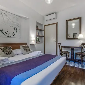 Apartment Casa Da Colonne, Milan